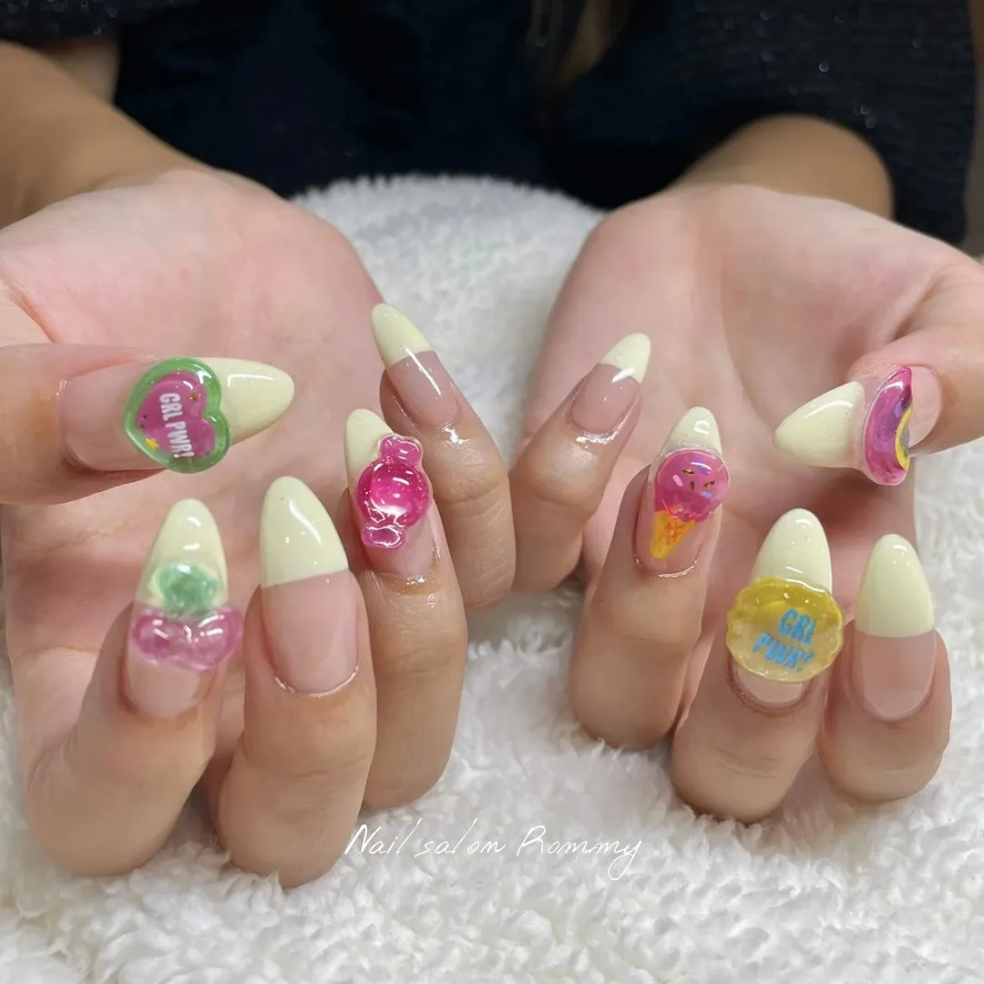 Rommyで流行りのBONBON DROP nail🩷🩷