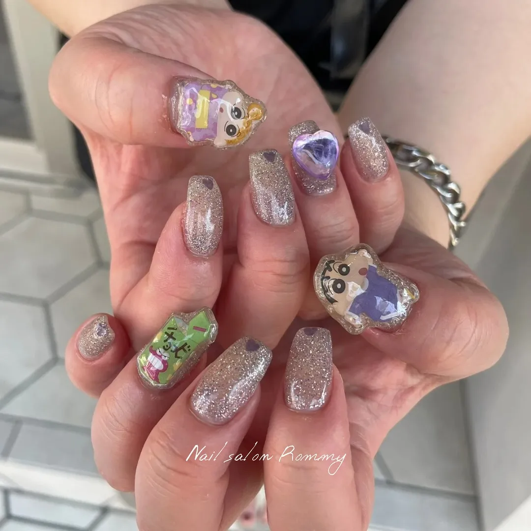 Rommyで流行りのBONBON DROP nail🩷🩷
