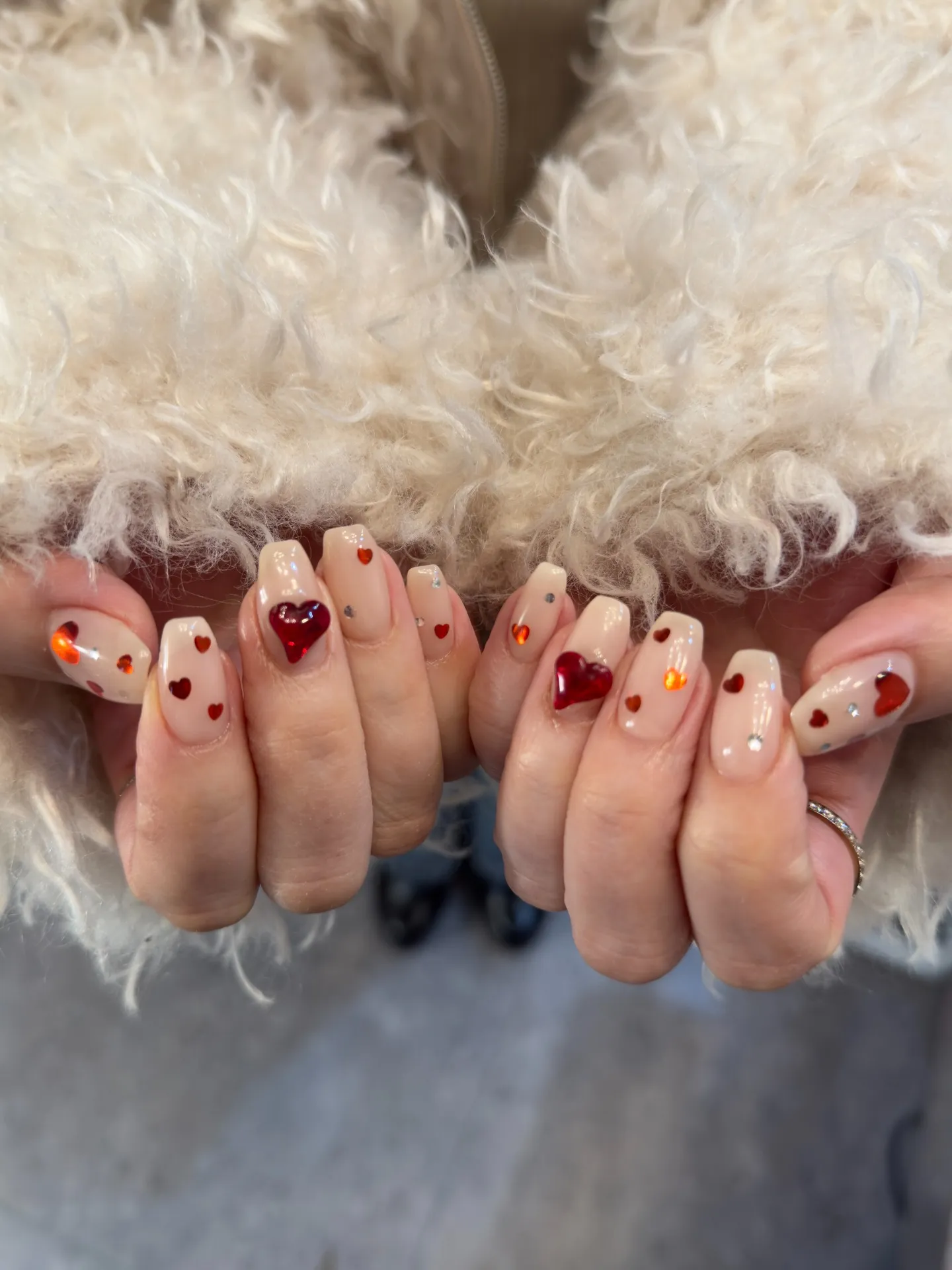 ネイルサロンで見つける人気デザインと京橋駅周辺の選び方ガイド